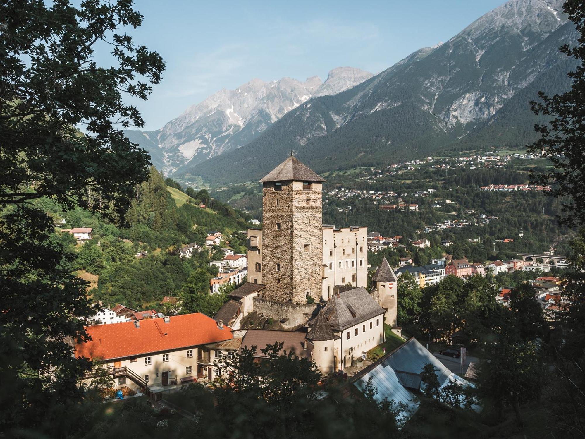 Deluxe Apartement Tirol Ландек Экстерьер фото